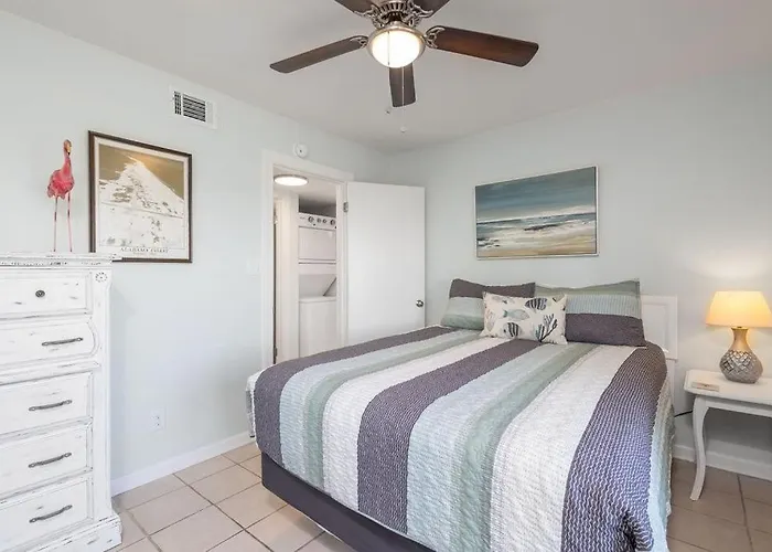Apartment Sandy Shores West 101